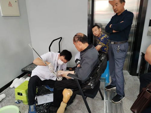 泰興市殘聯(lián)免費(fèi)適配假肢矯形器,讓肢體殘疾人 站起來